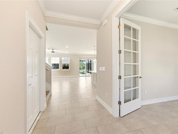 2nd image of 28181 CAPTIVA SHELL LOOP