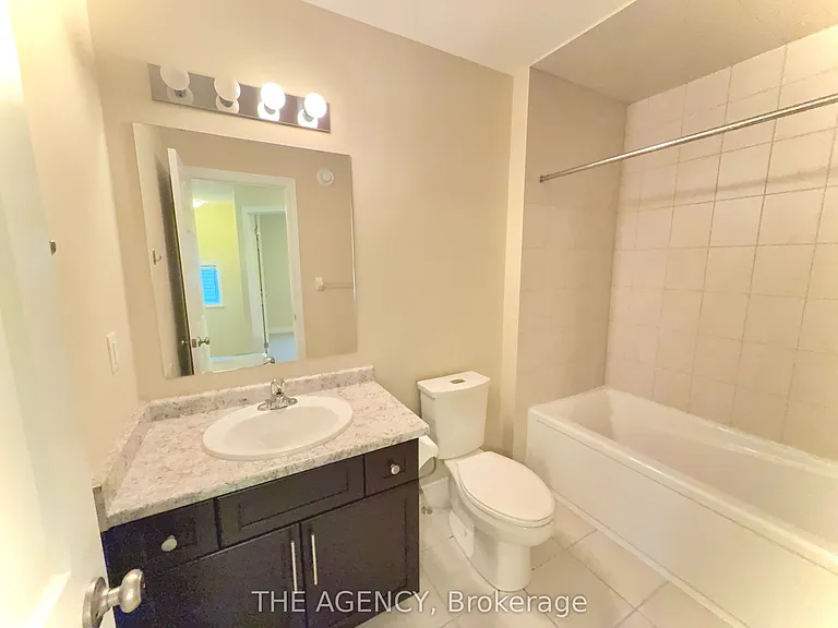 20 Drone Cres — Photo 32