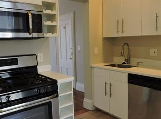 15 Pleasant St #1, Cambridge, MA 02139