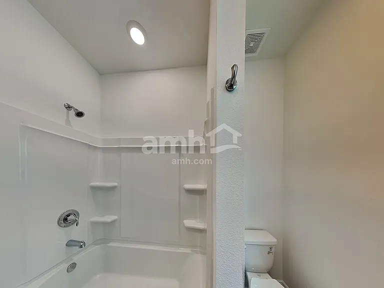 5447 Boulder Creek Cv — Photo 26