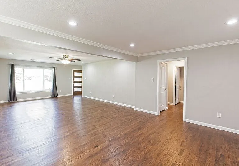304 S Grove Rd — Photo 11