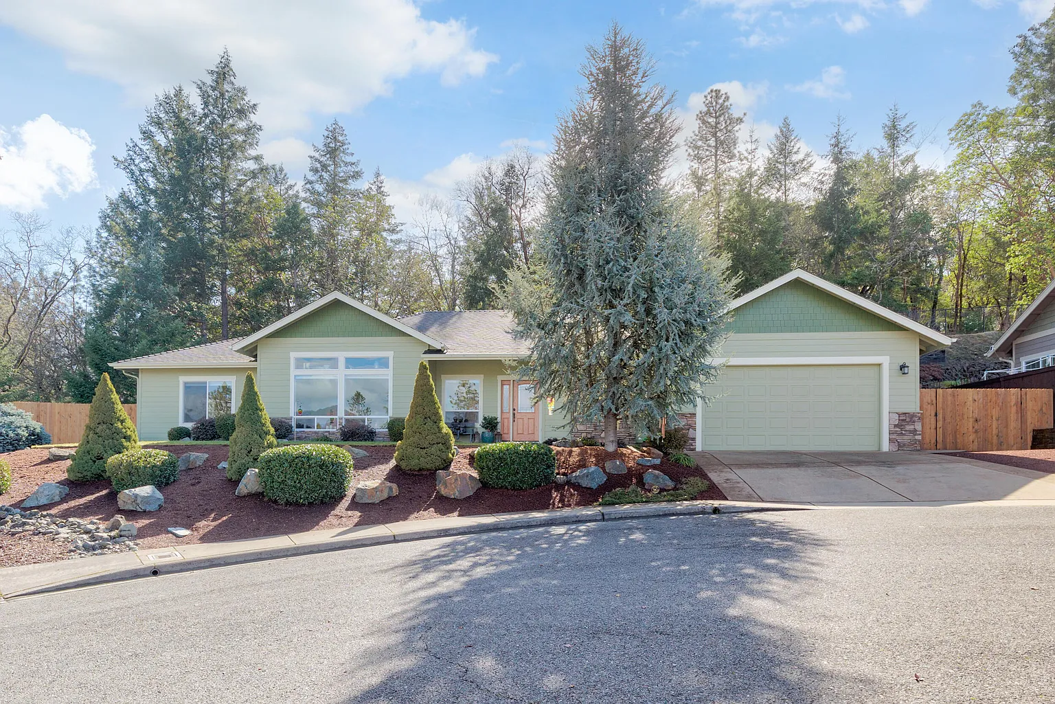 2321 SE Wyndham Way photo 1