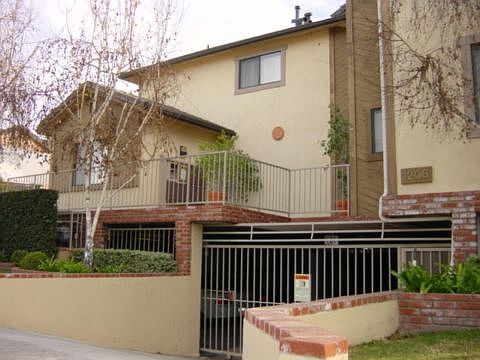 4th image of 1206 Viola Ave #5be92933a