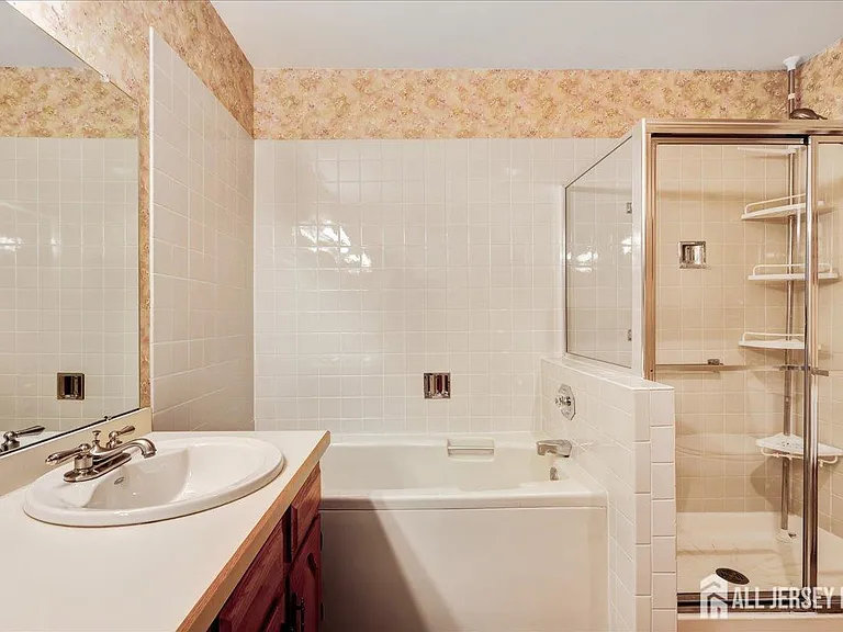 38 Rutland Ln #C — Photo 11