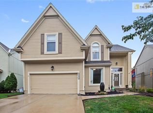 8603 W 127th Ter, Overland Park, KS 66213
