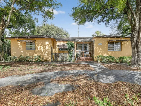 2619 Arthur Street, Hollywood, FL 33020