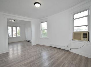68 W 9th St FLOOR 2, Bayonne, NJ 07002