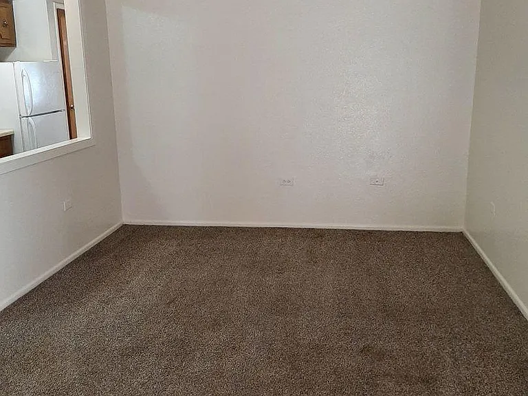 Campus Park Apartments — Photo 10