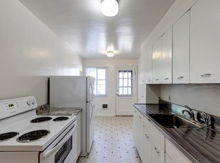 4206 SE Salmon St APT C, Portland, OR 97215