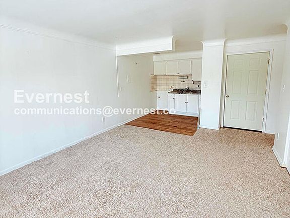 5th image of 15601 Schoolcraft St APT 5