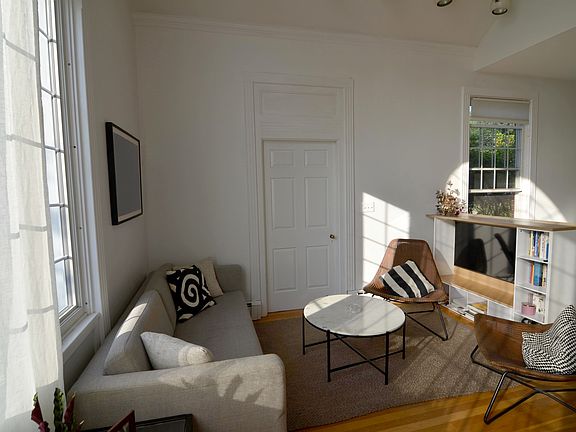 Built ins with television area