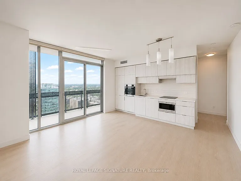 8 Eglinton Ave E #3608 — Photo 9