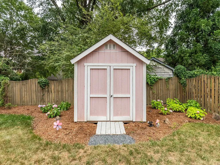 4 Kandes Ct — Photo 47