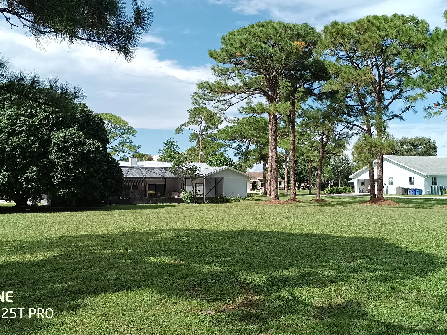 3 bed, 2174 sqft, $3,500 — Photo 2