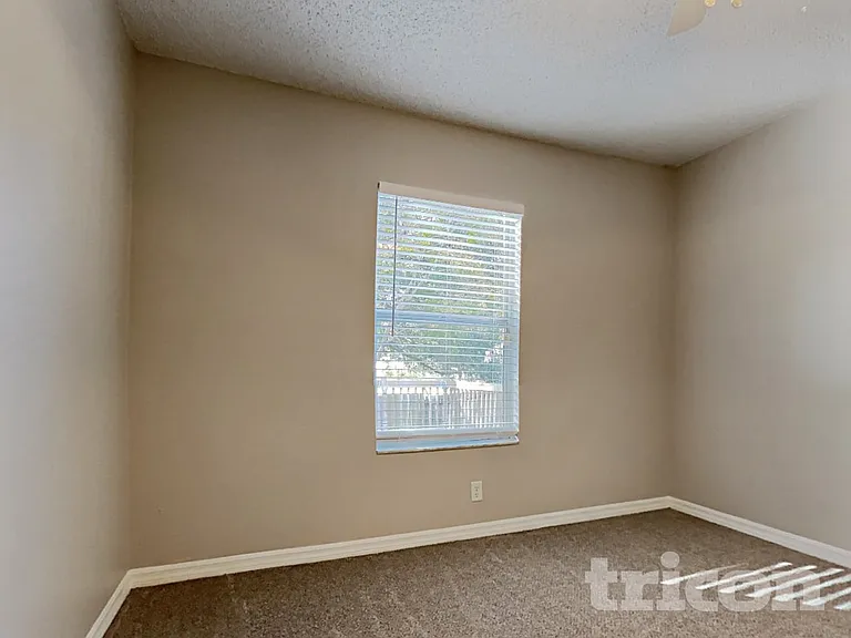 4708 Kilkenny Dr — Photo 10