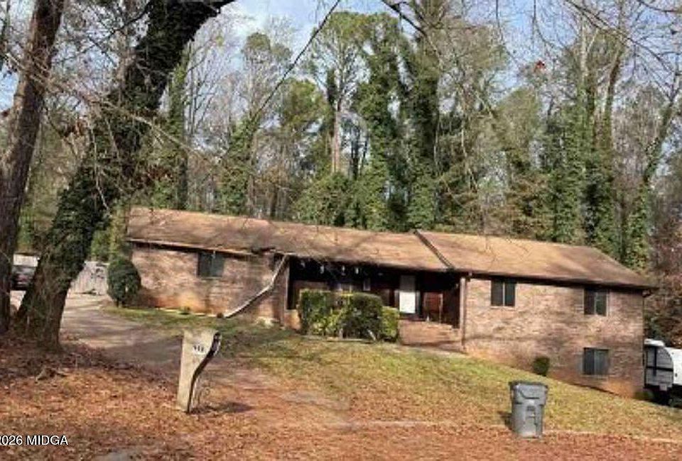 1st image of 949 Marion Ct