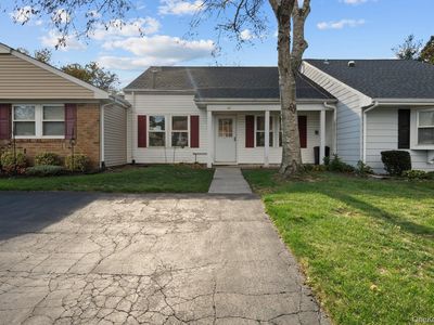 49 Freedom Lane, Coram, NY, 11727