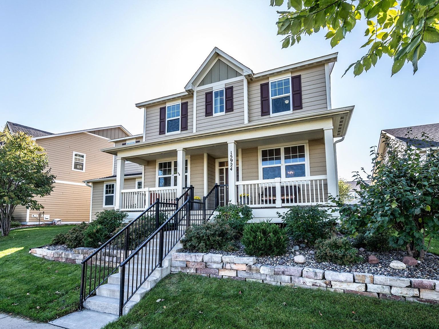 15924 Cobblestone Lake Pkwy, Apple Valley, MN 55124 Zillow