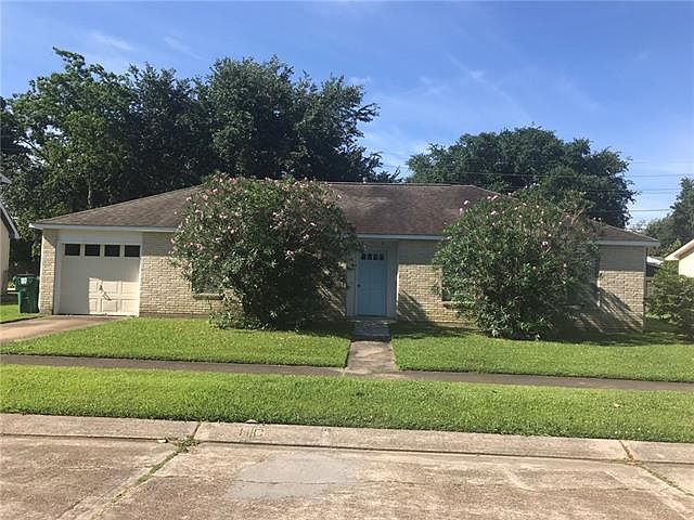 1st image of 416 Corrine Ct