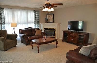 5th image of 3498 Beaumont Dr