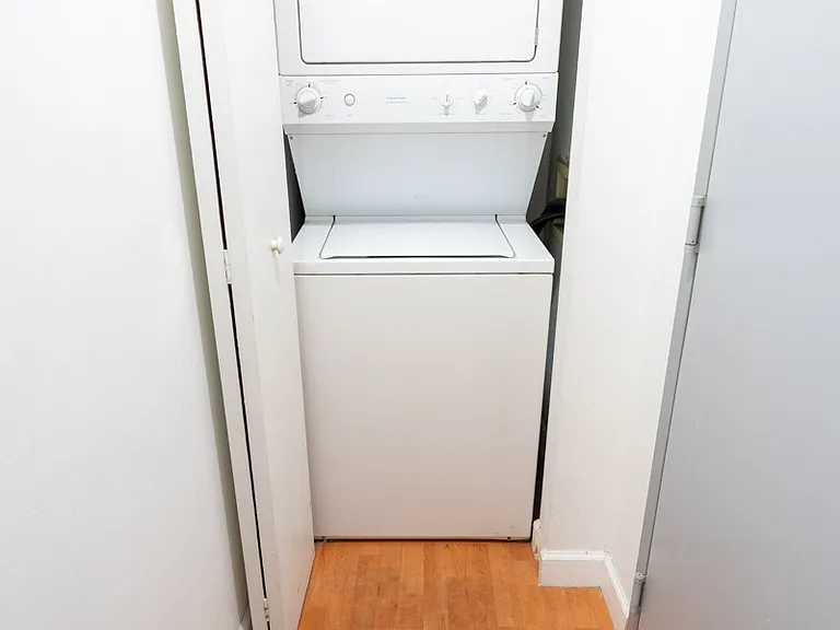 3180 Coral Way #1205 — Photo 7
