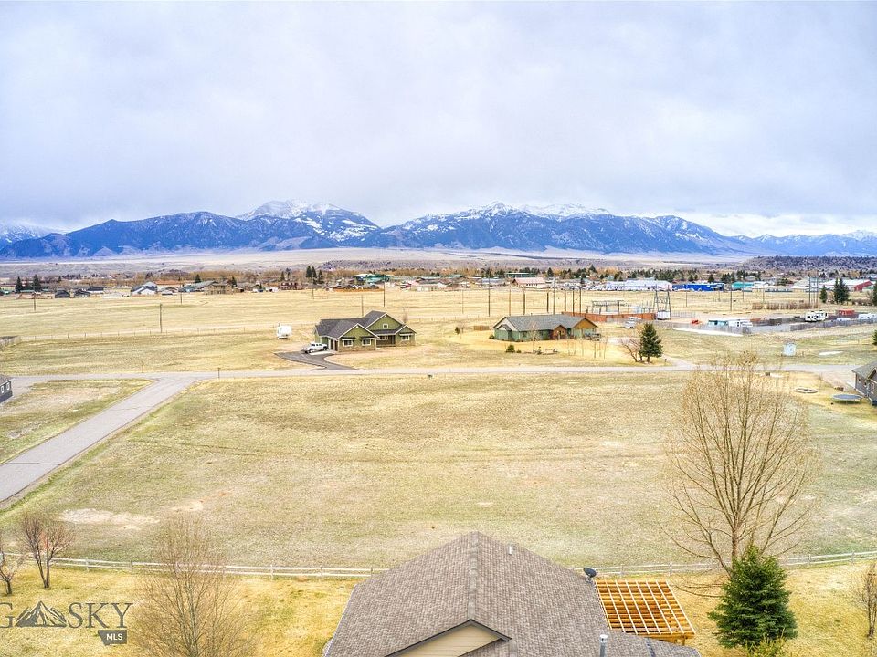 1st image of Fan Mountain Ct