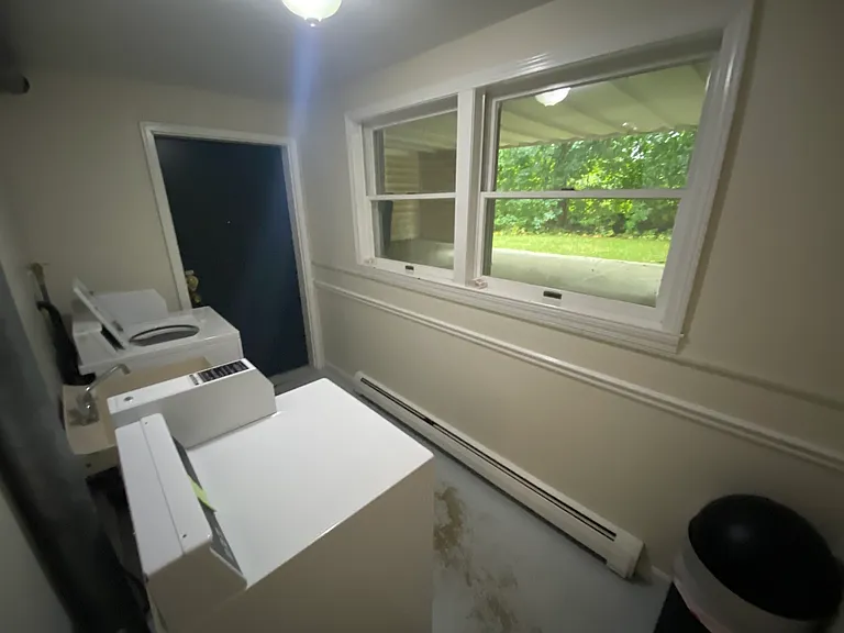 23 Glenwood Ave #14 — Photo 32