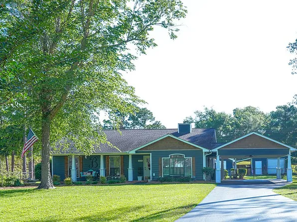 1519 S Longleaf Dr, Bainbridge, GA 39819