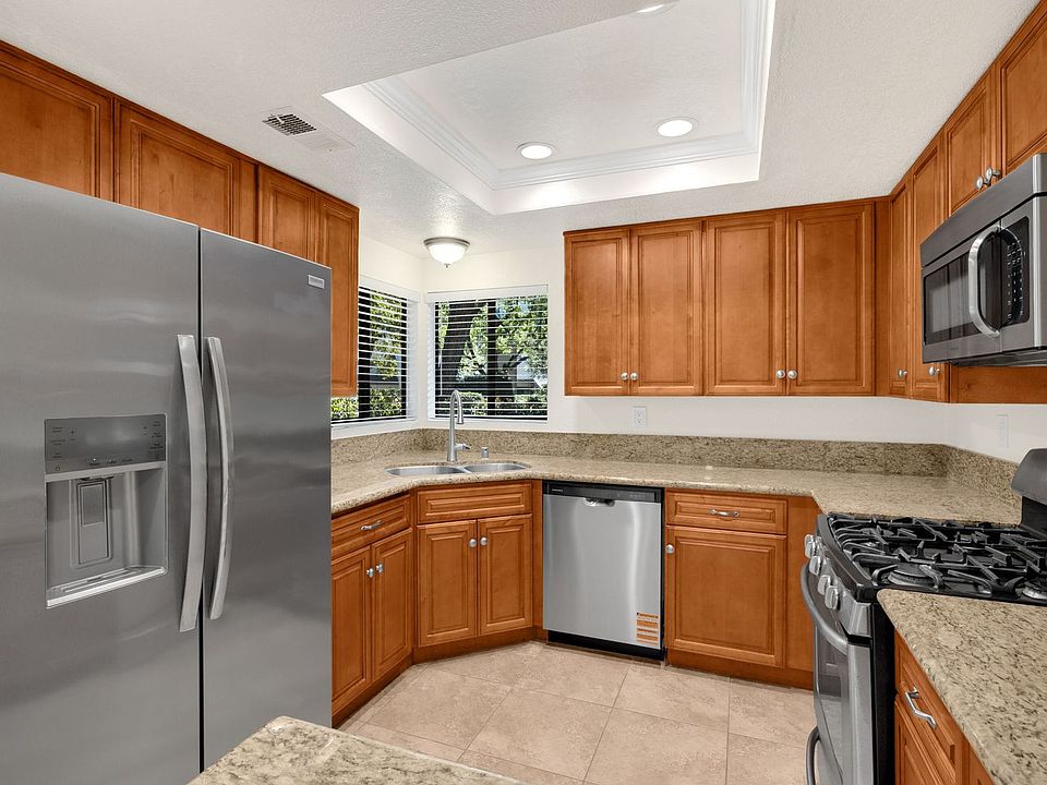 1st image of 514 Blue Water Ln #155