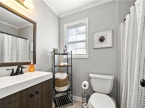 4th image of 5116 Laurel Bridge Ct SE #5116