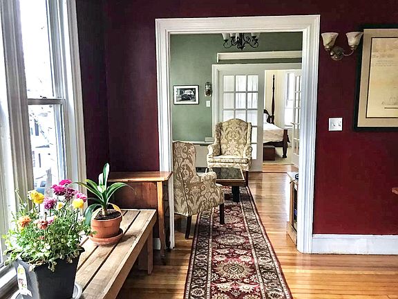 5th image of 142 Sherman Street