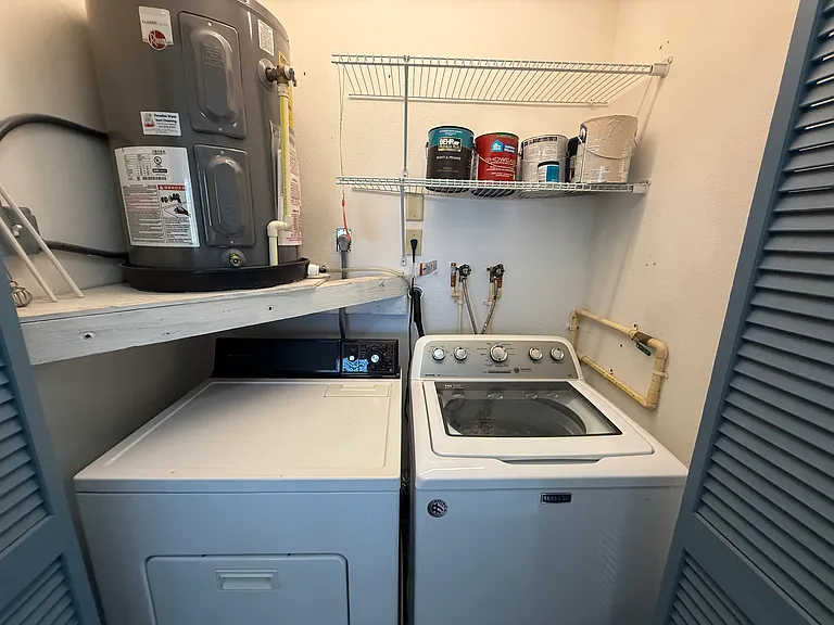 255 Fenwick Dr #18 — Photo 14