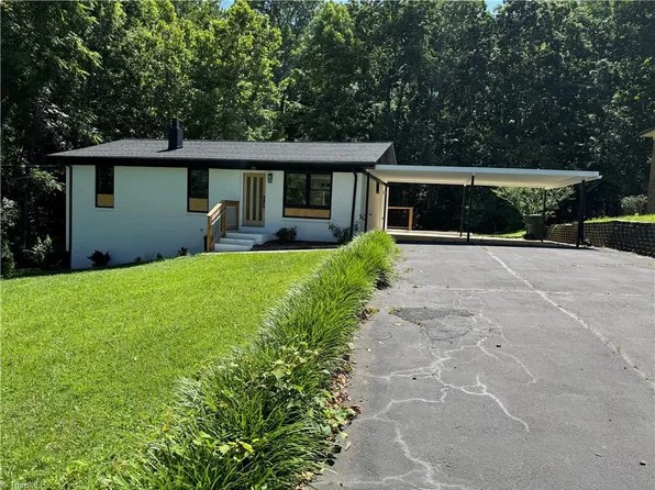 305 Druid Hills Dr, Lexington, NC 27292