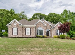 4264 Milford Pl, Hoschton, GA 30548