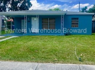 241 NW 53rd St, Oakland Park, FL 33309