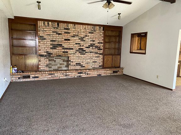3rd image of 1100 Summerton Pl