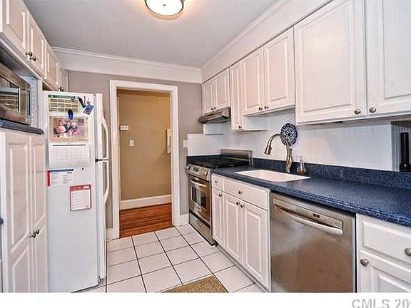 5th image of 1000 Sedgefield Rd