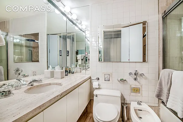 Sold by Compass | media 19