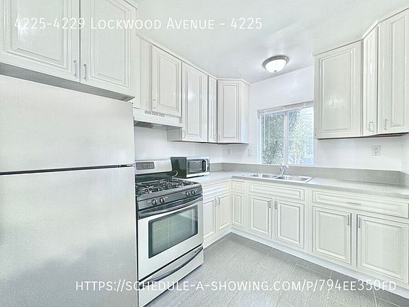 4th image of 4225-4229 Lockwood Ave #4225