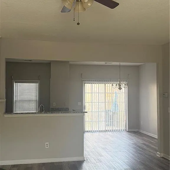 2766 Terrell Trace Dr — Photo 5