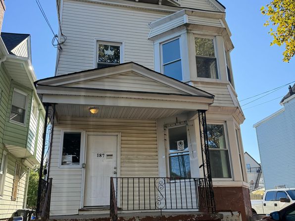 187 N 7th St #2L