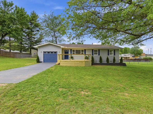 302 Highland Avenue, Monett, MO 65708