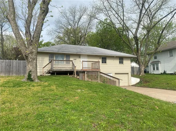 2540 Topping Ave, Kansas City, MO 64129