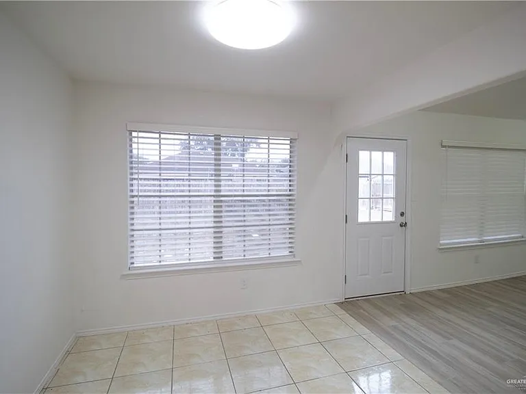 2717 Umbrellabird Ave — Photo 9