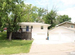 1000 1st Ave, Muscatine, IA 52761