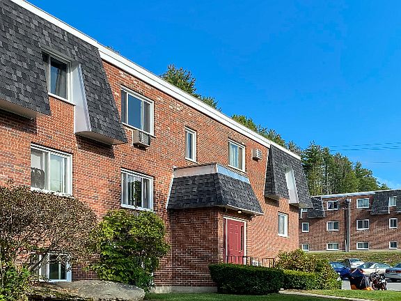 Princeton Commons Exterior