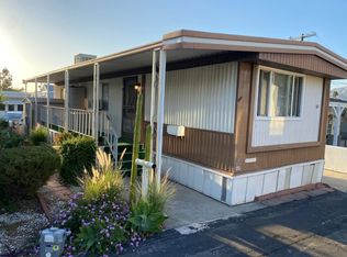 8100 Foothill Blvd #17, Sunland, CA 91040