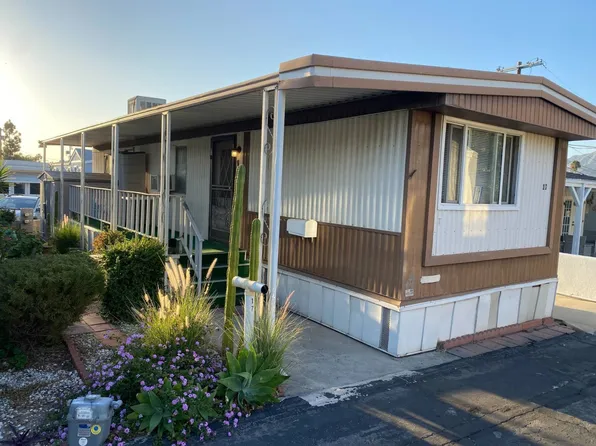 8100 Foothill Blvd #17, Sunland, CA 91040