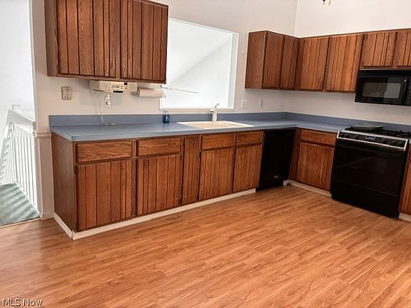 5th image of 3079 Reeves Rd