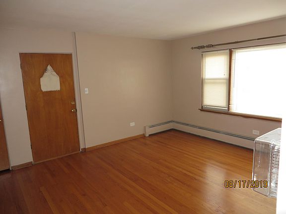 4th image of 2429 N Sayre Ave APT 1
